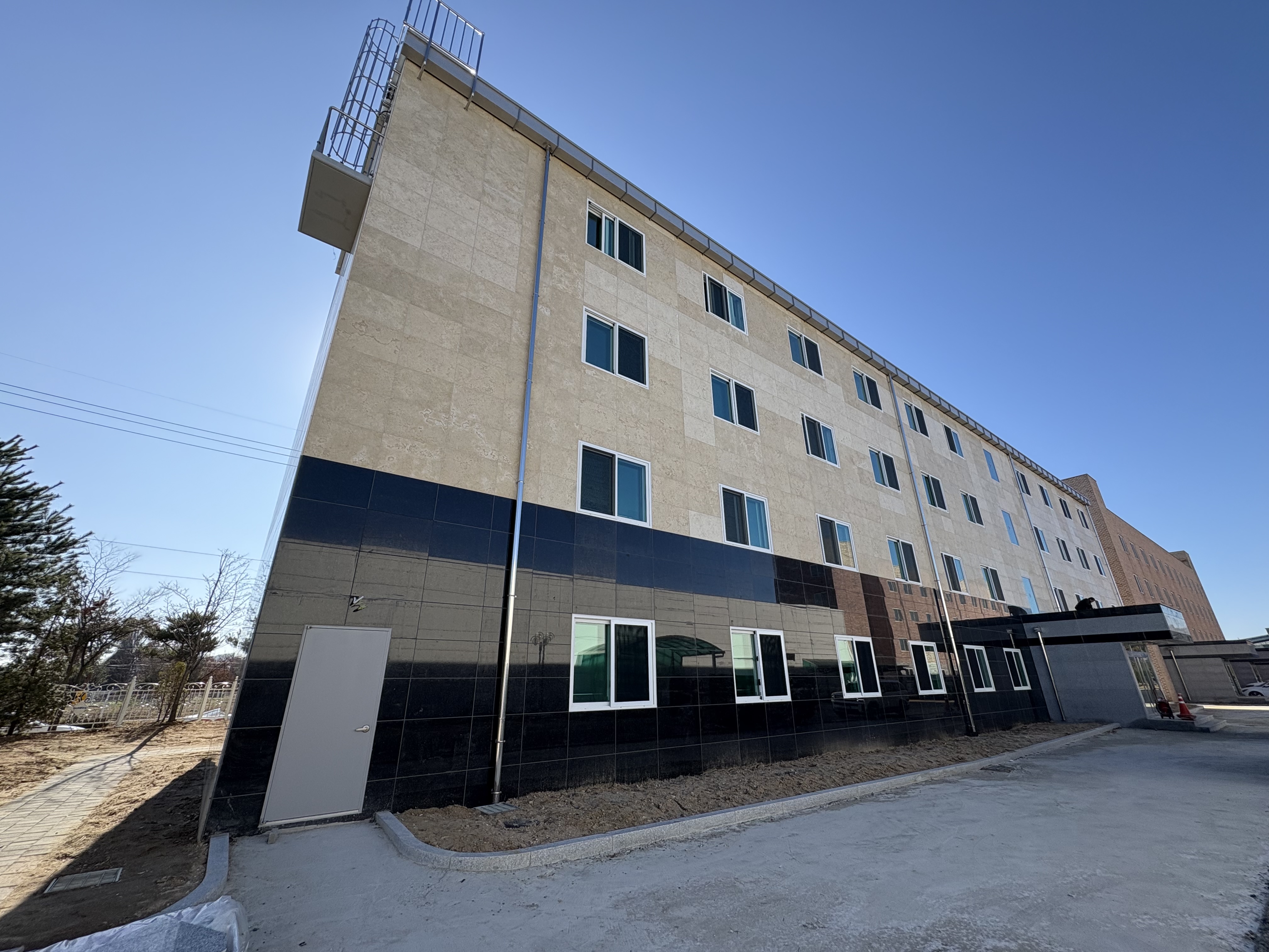 (주)테크윙 아산사업장 5동 기숙사 증축공사